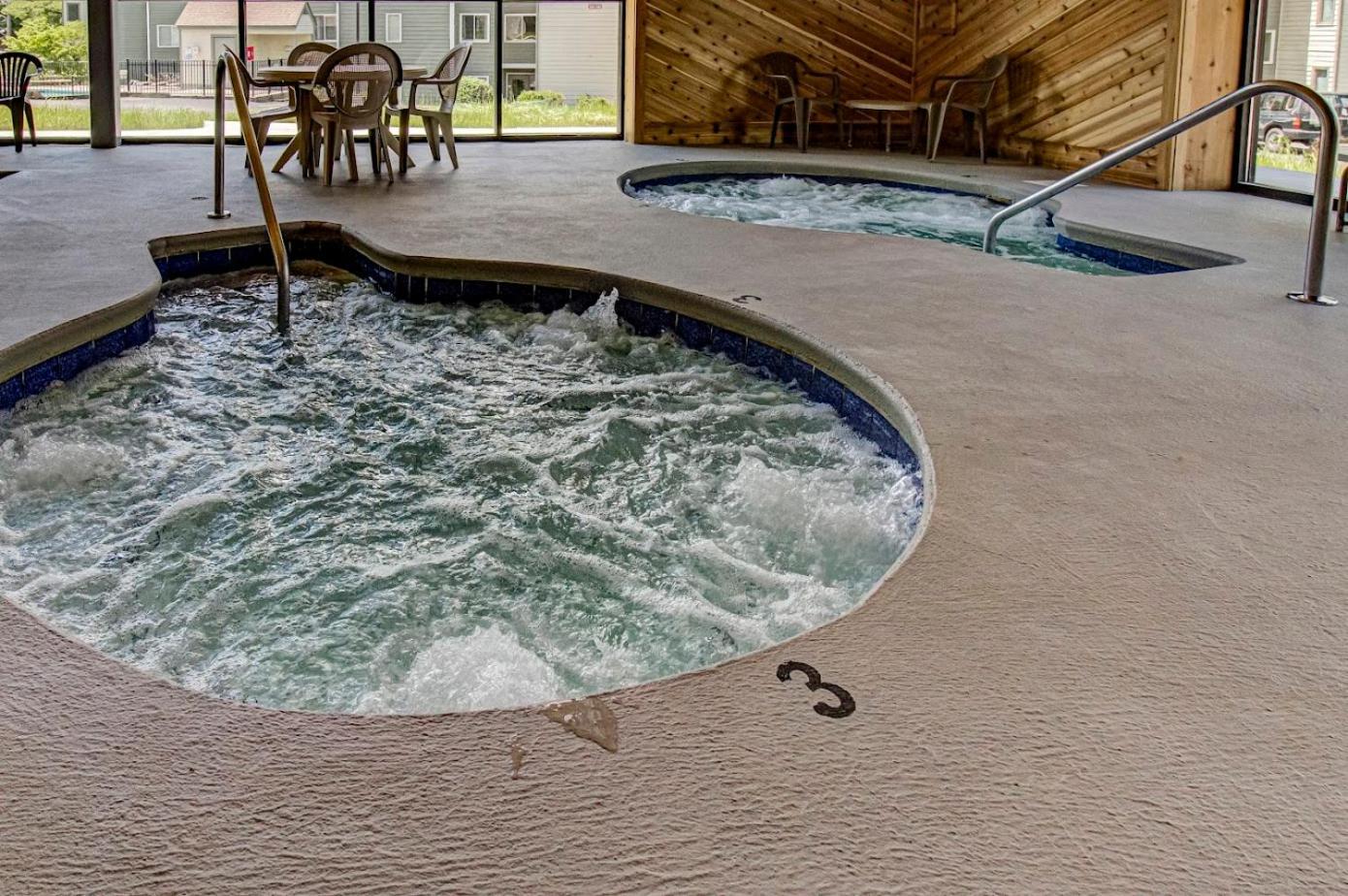 Wow Views!!-Mountain Escape-Outdoor Pool-Close To Downtown-Wifi-Cable-Private Balcony Гатлінбург Екстер'єр фото